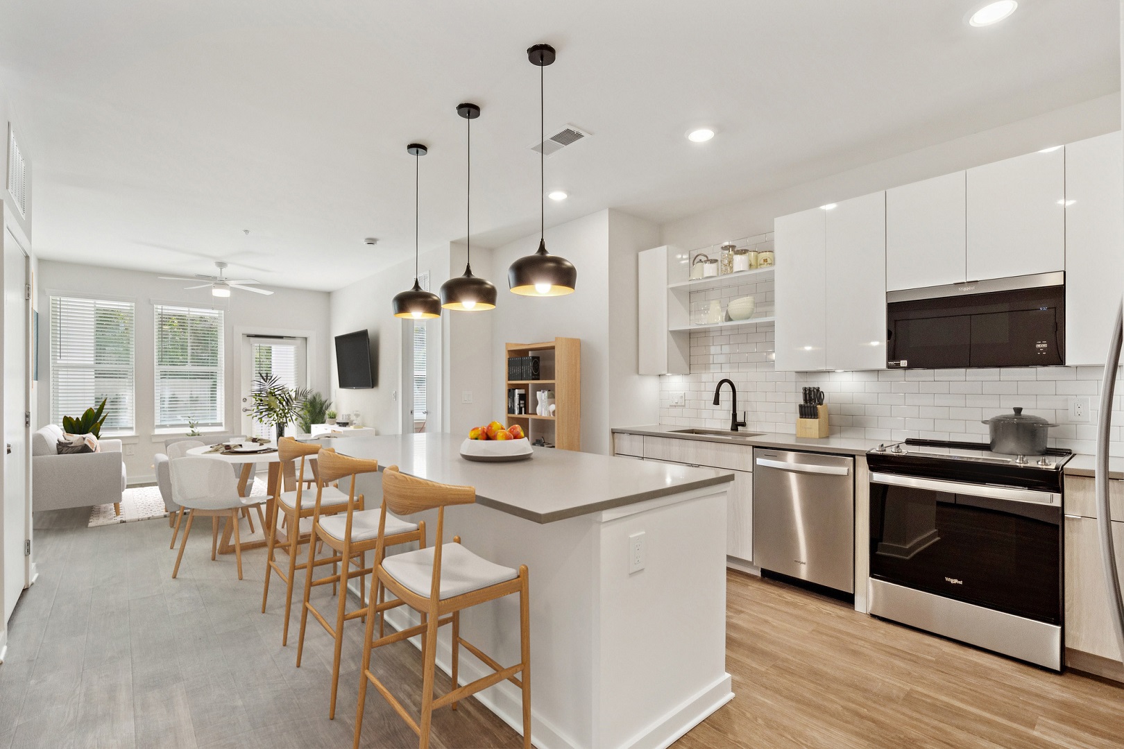 AltonOsprey_LuxuryApartments_Kitchen_OspreyFlorida
