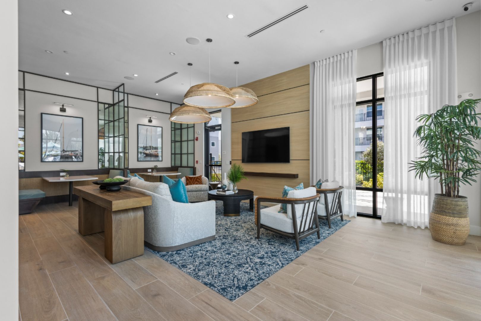 AltonOsprey_LuxuryApartments_Clubroom_OspreyFlorida