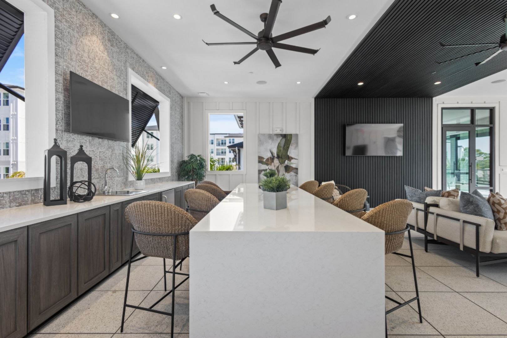 AltonOsprey_LuxuryApartments_RooftopLounge_OspreyFlorida